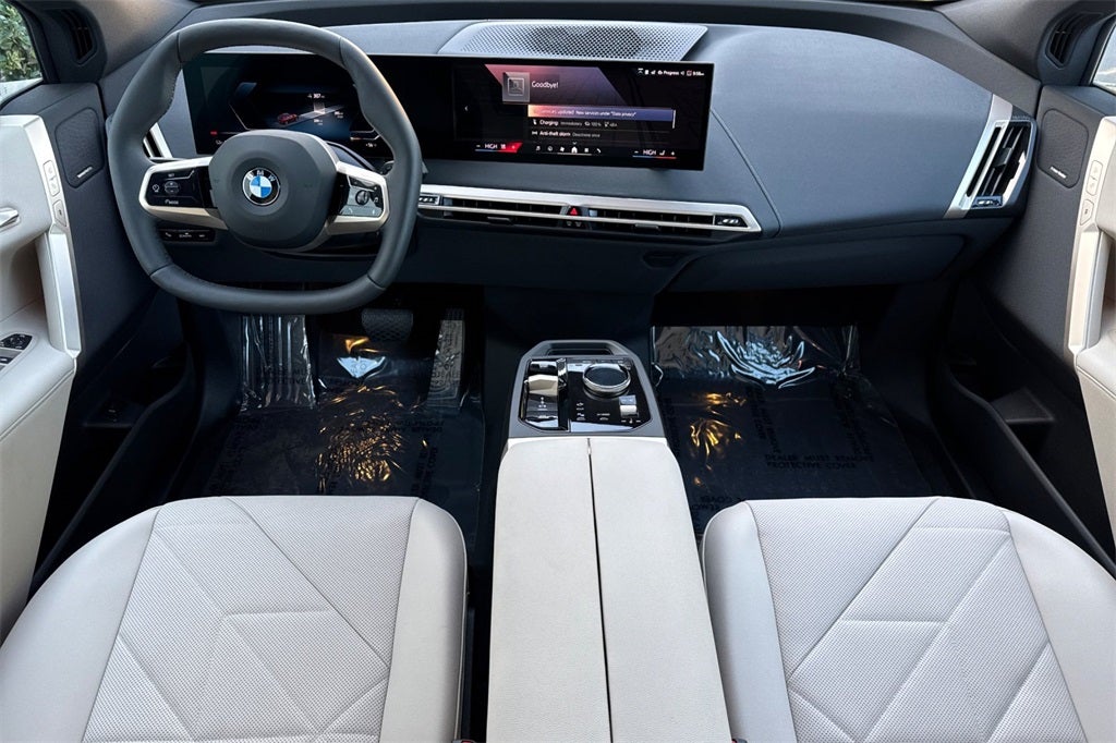 2026 BMW iX xDrive60