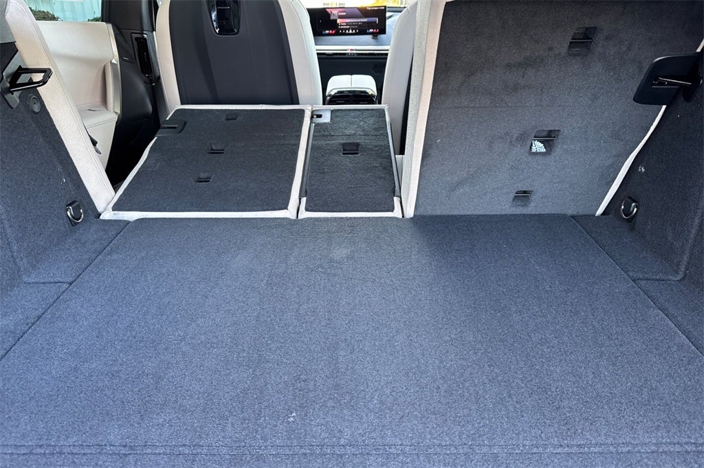 2026 BMW iX xDrive60