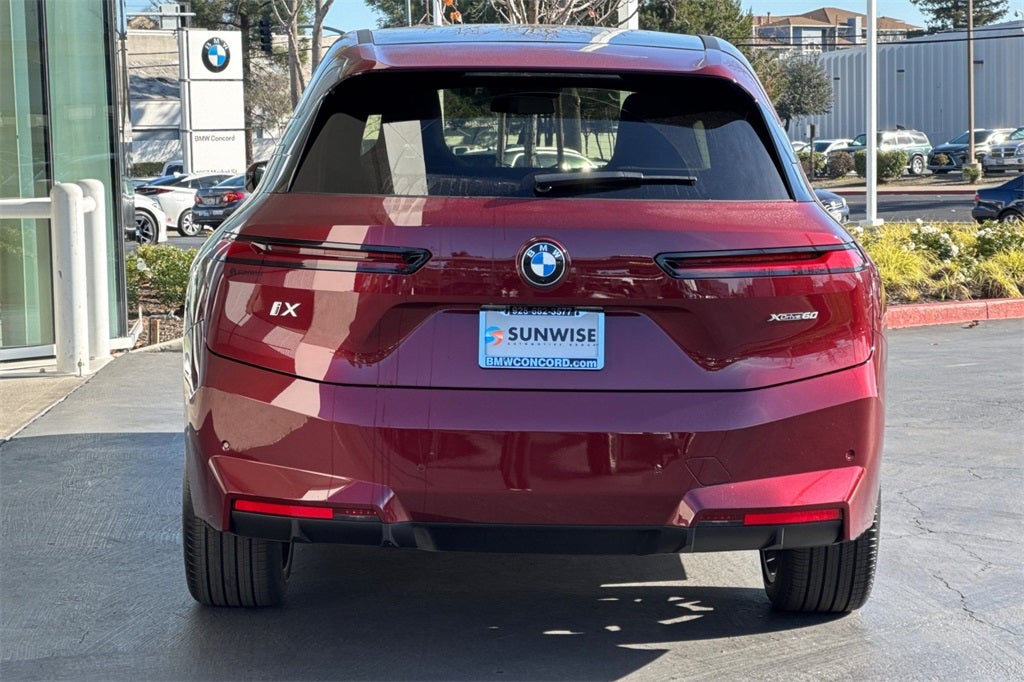 2026 BMW iX xDrive60