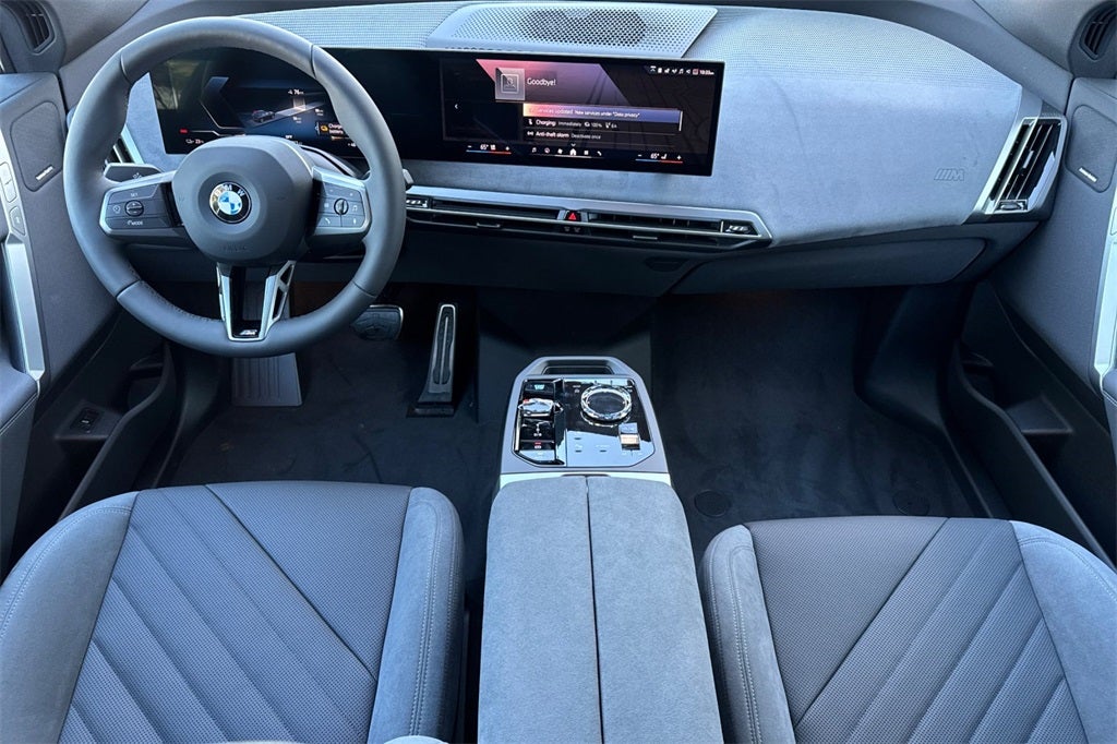 2026 BMW iX xDrive60