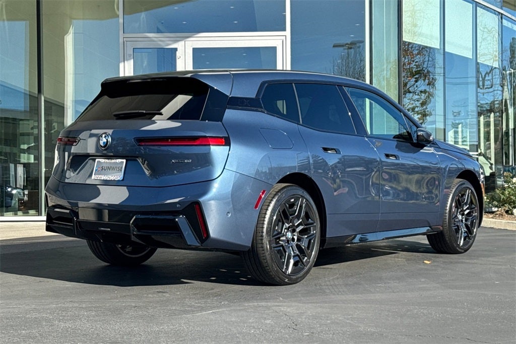 2026 BMW iX xDrive60