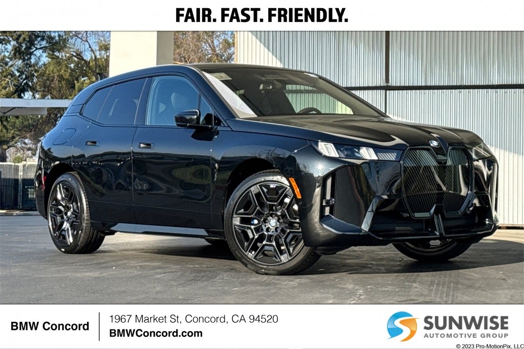 2026 BMW iX xDrive60