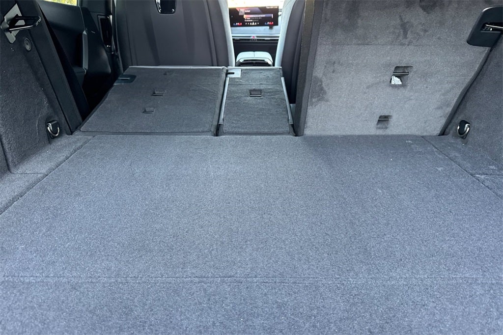 2026 BMW iX xDrive60