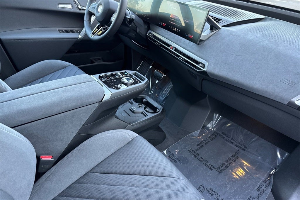 2026 BMW iX xDrive60