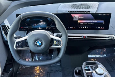 2026 BMW iX xDrive60