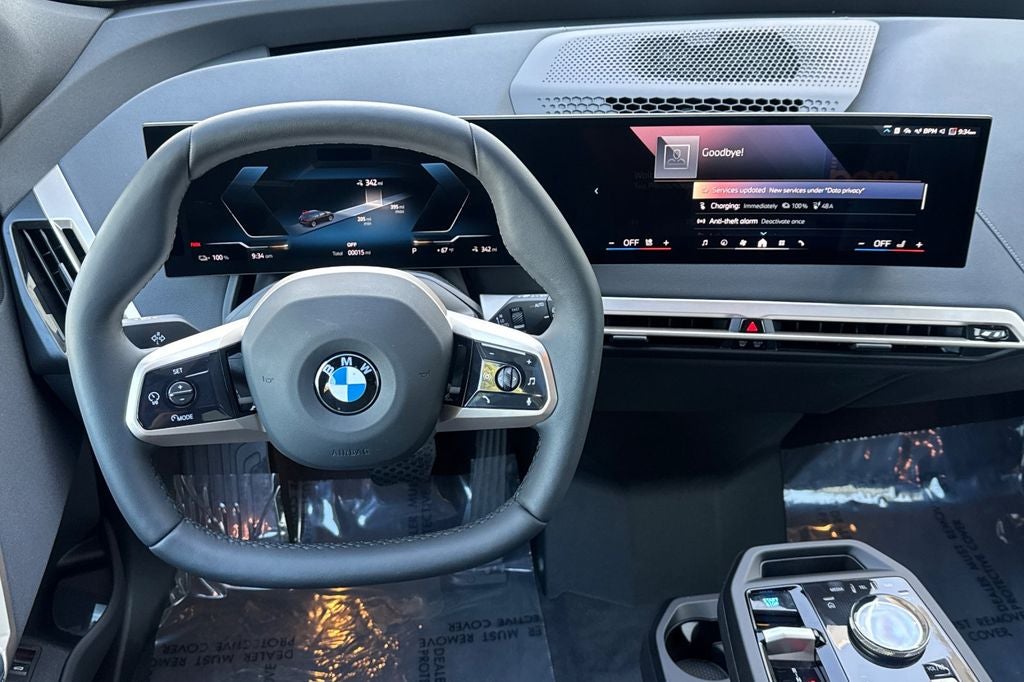 2026 BMW iX xDrive60