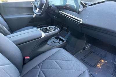 2026 BMW iX xDrive60