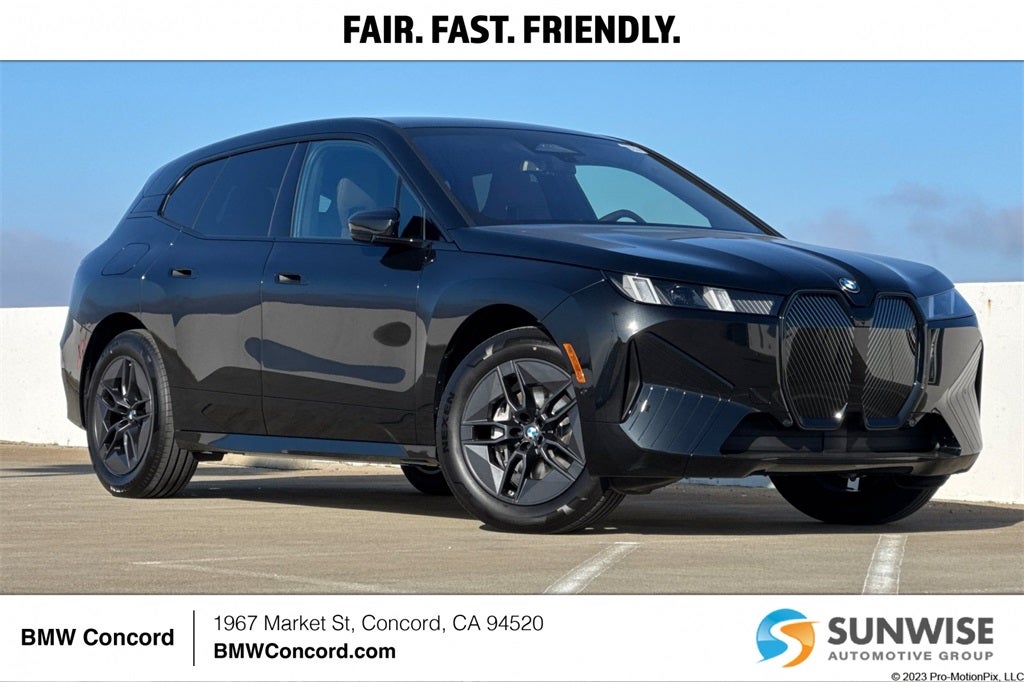 2026 BMW iX xDrive60