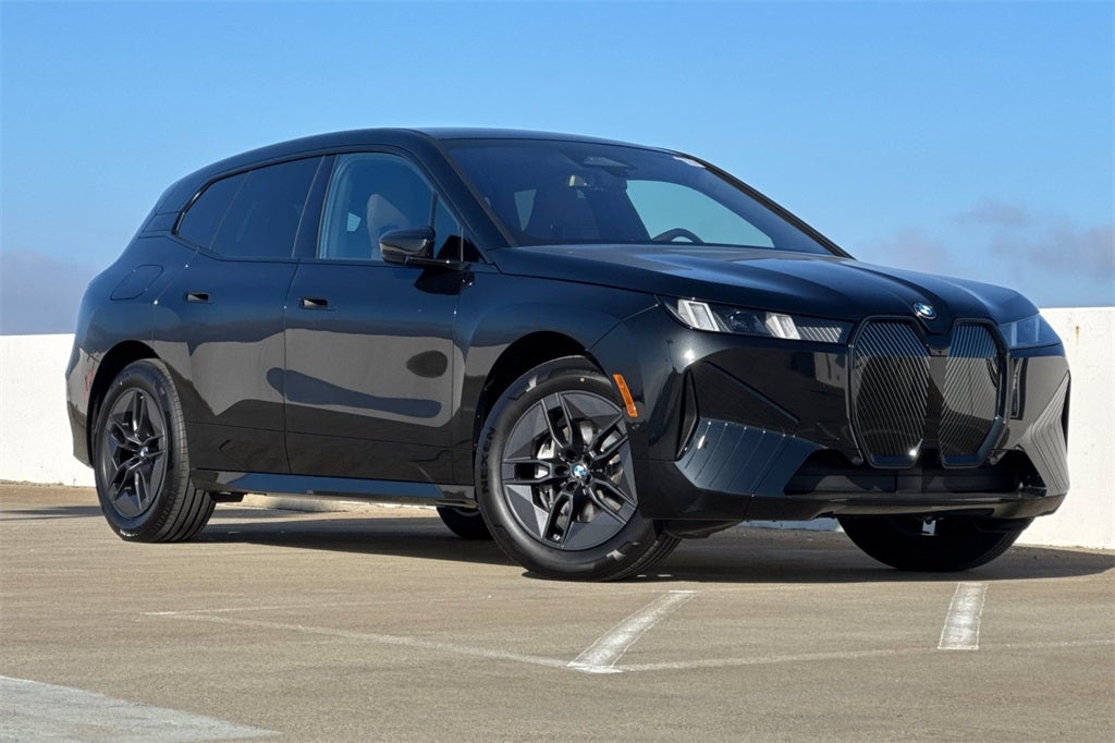 2026 BMW iX xDrive60