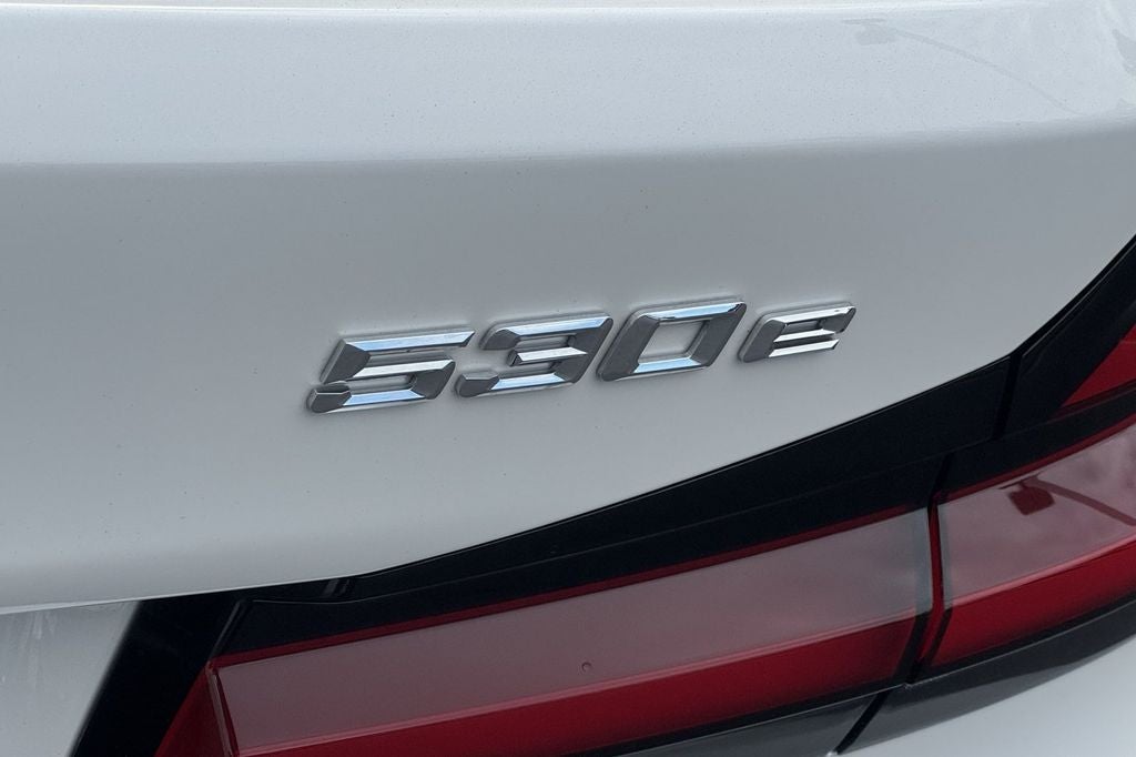 2023 BMW 5 Series 530e iPerformance