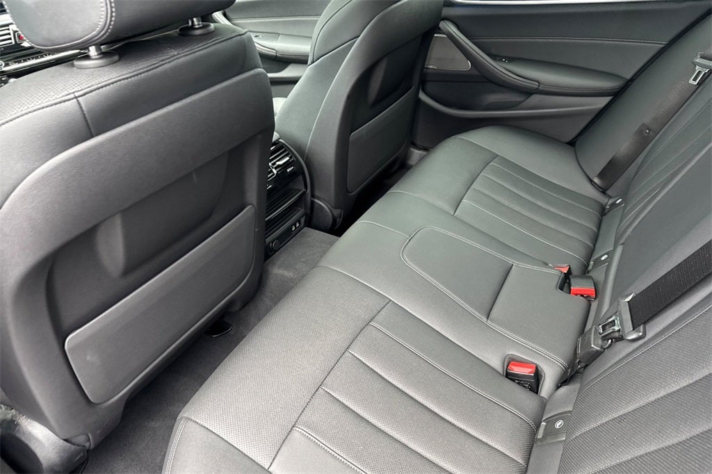 2023 BMW 5 Series 530e iPerformance