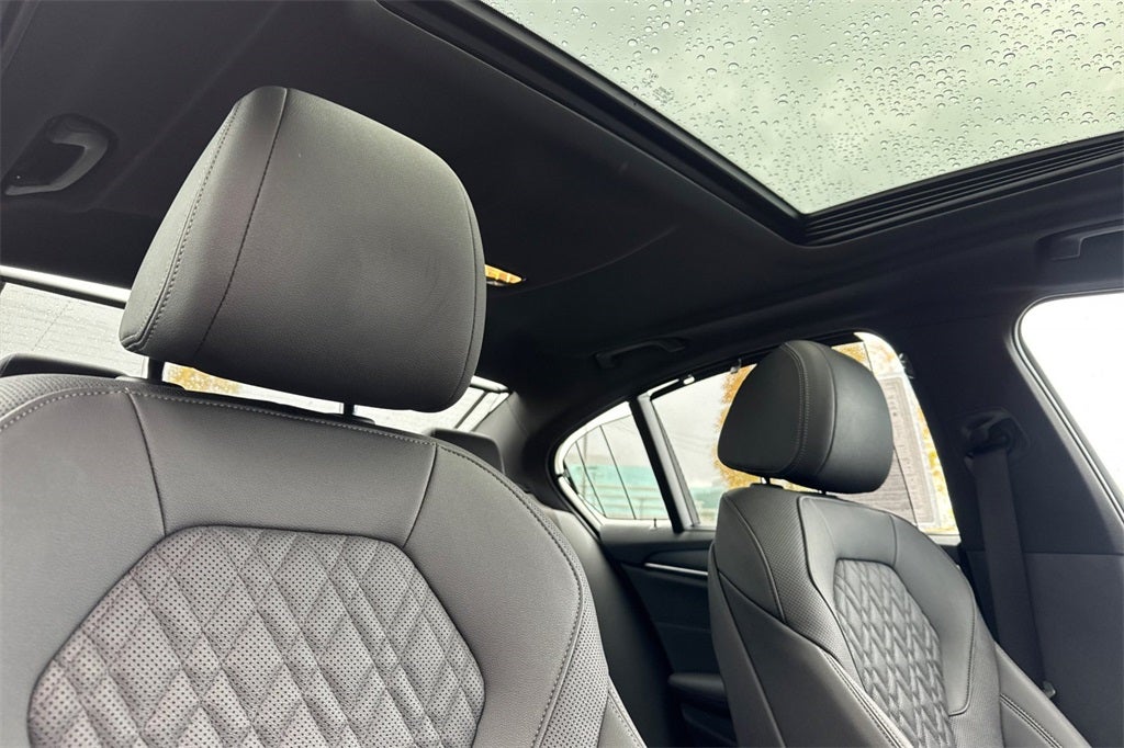 2023 BMW 5 Series 530e iPerformance