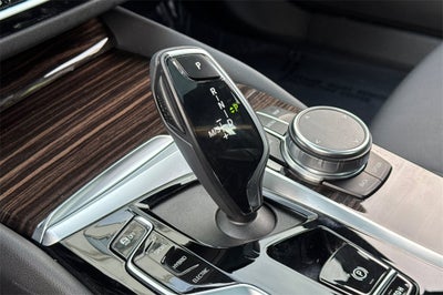 2022 BMW 5 Series 530e iPerformance