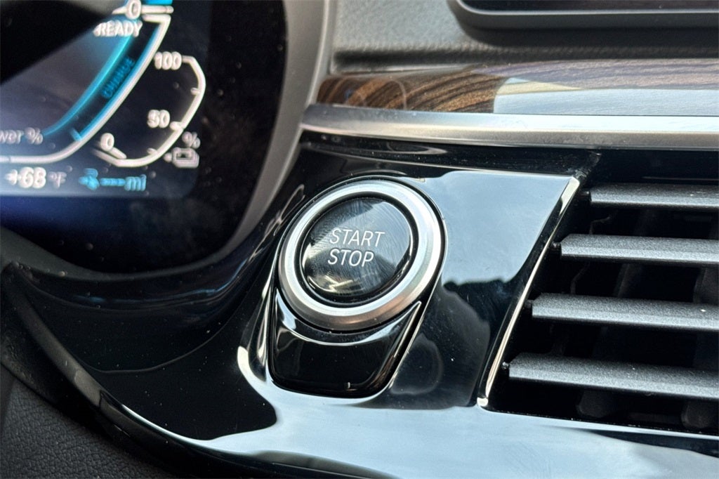 2022 BMW 5 Series 530e iPerformance