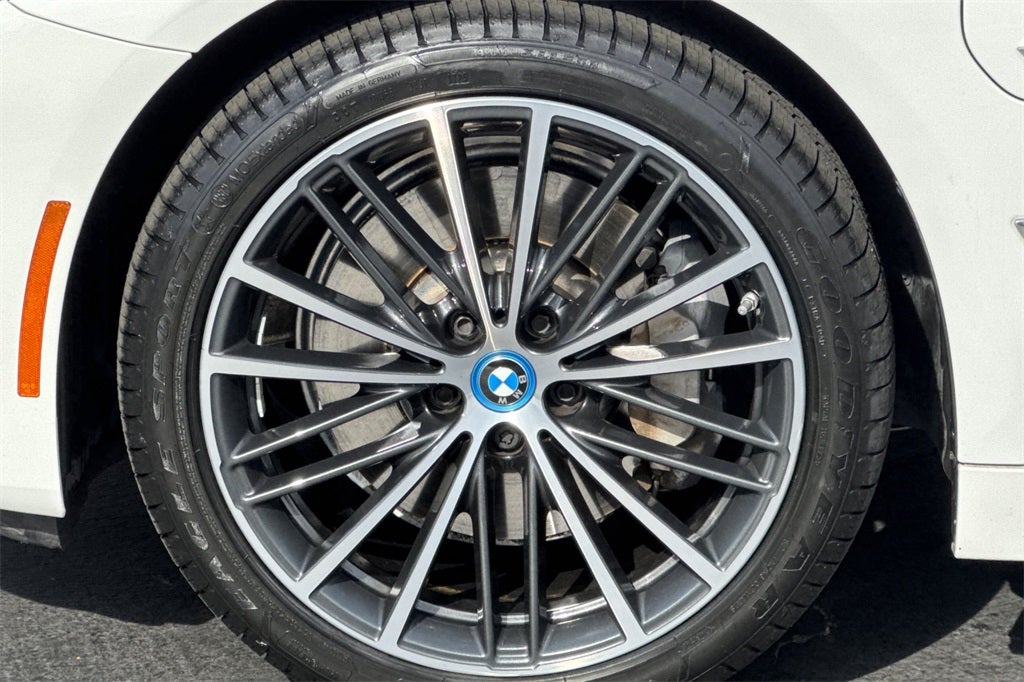 2022 BMW 5 Series 530e iPerformance