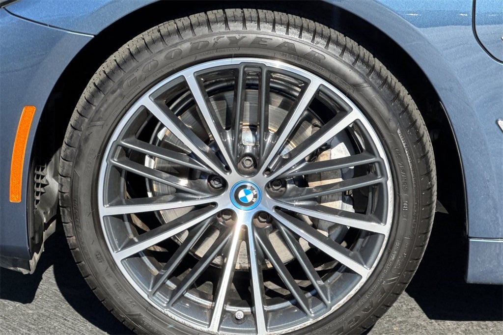 2023 BMW 5 Series 530e iPerformance