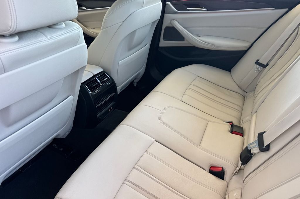 2023 BMW 5 Series 530i xDrive