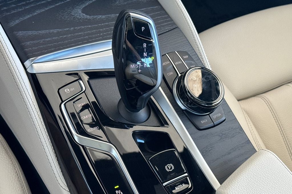 2023 BMW 5 Series 530i xDrive