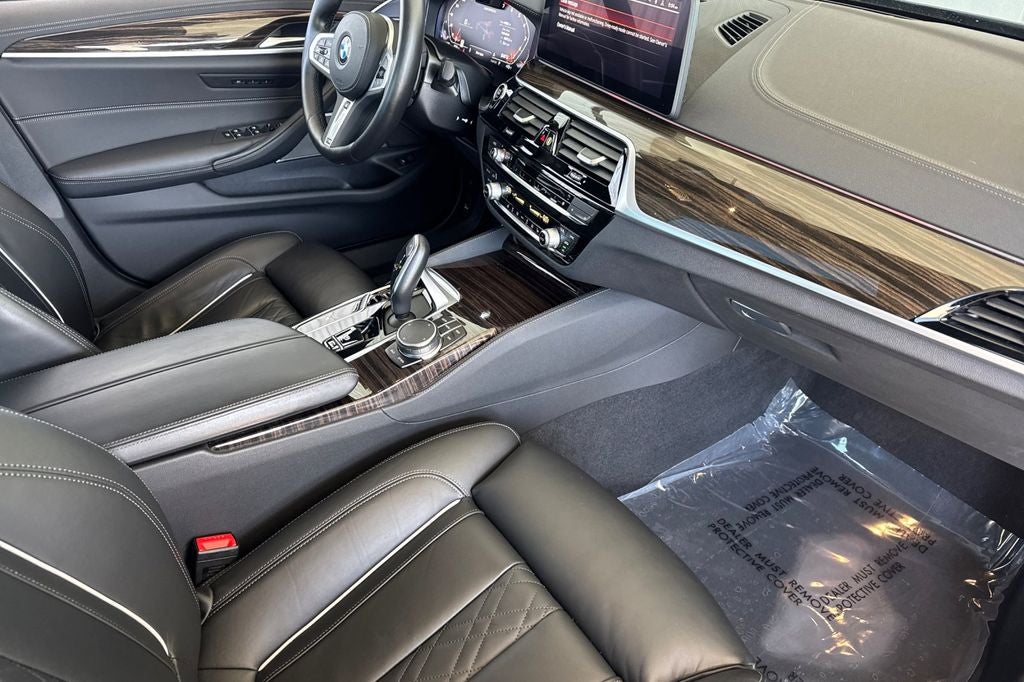 2023 BMW 5 Series M550i xDrive