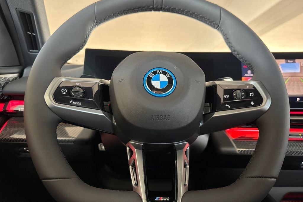 2026 BMW 5 Series 550e xDrive