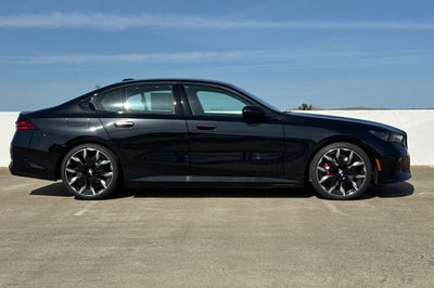 2026 BMW 5 Series 550e xDrive
