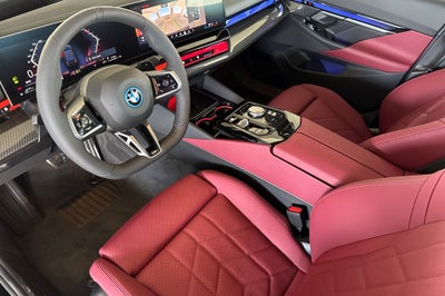 2026 BMW 5 Series 550e xDrive