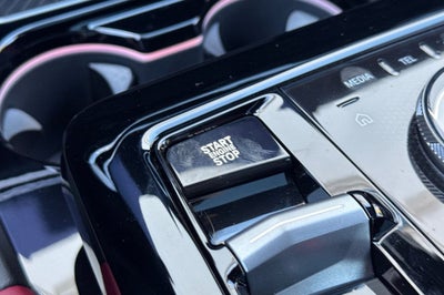 2025 BMW 5 Series 550e xDrive