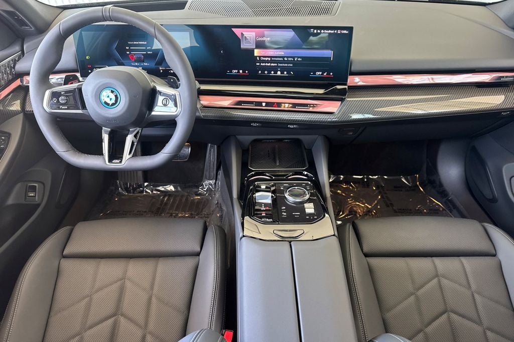 2026 BMW 5 Series 550e xDrive