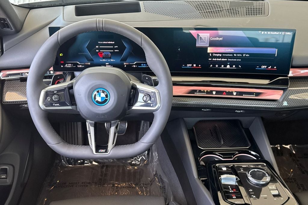 2026 BMW 5 Series 550e xDrive