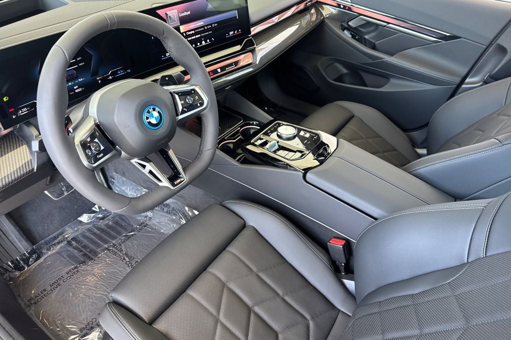 2026 BMW 5 Series 550e xDrive