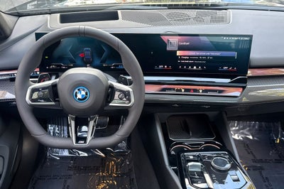 2026 BMW 5 Series 550e xDrive
