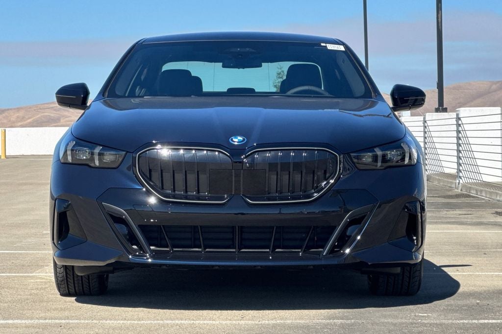 2027 BMW 5 Series 550e xDrive