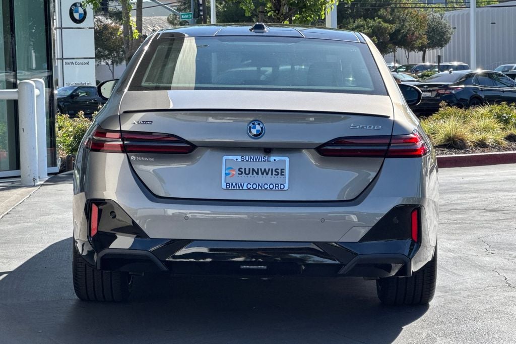 2026 BMW 5 Series 550e xDrive