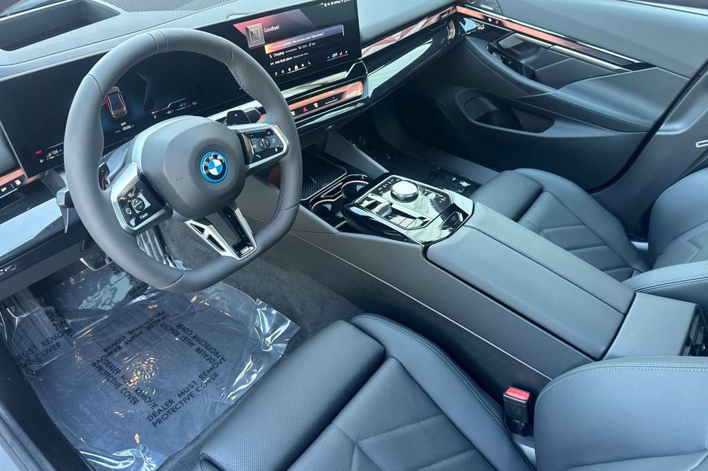 2026 BMW 5 Series 550e xDrive