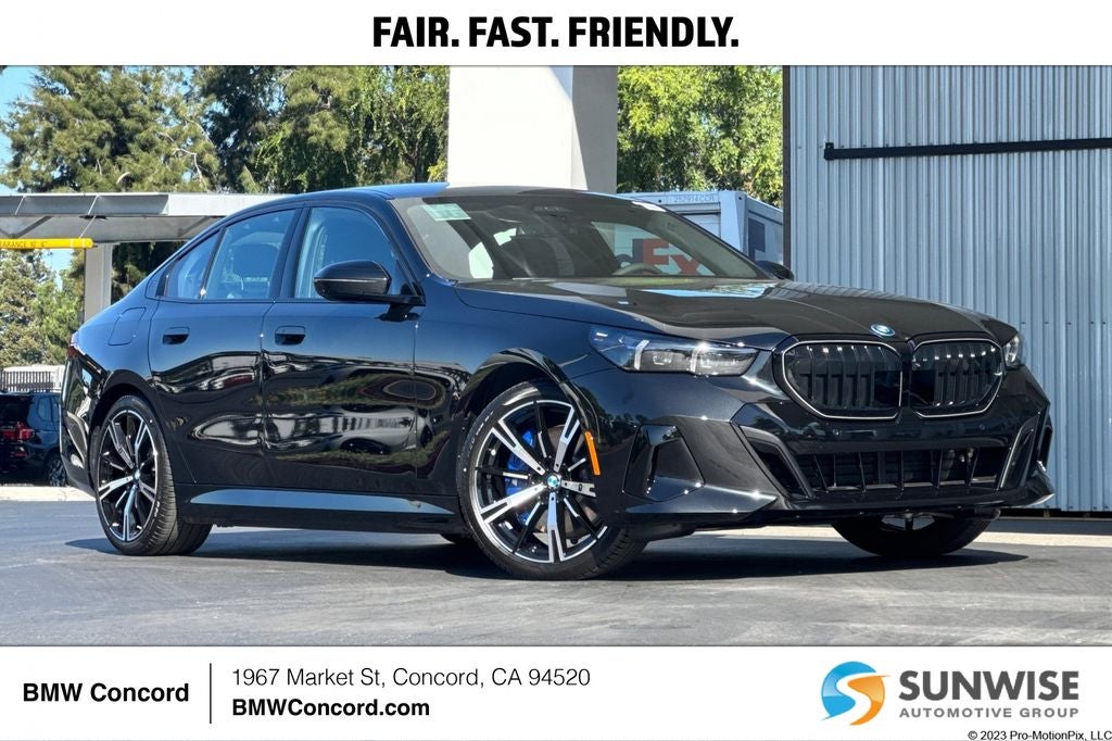 2027 BMW 5 Series 550e xdr