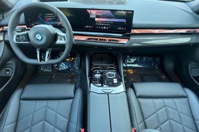 2027 BMW 5 Series 550e xdr