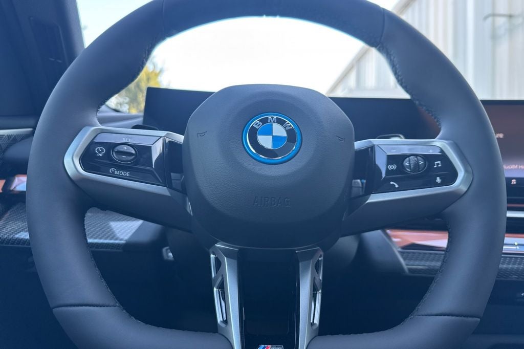 2027 BMW 5 Series 550e xdr