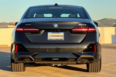 2026 BMW 5 Series 550e xDrive