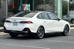 2027 BMW 5 Series 550e xDrive