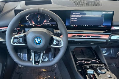 2027 BMW 5 Series 550e xdr