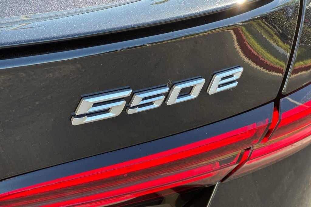 2026 BMW 5 Series 550e xDrive