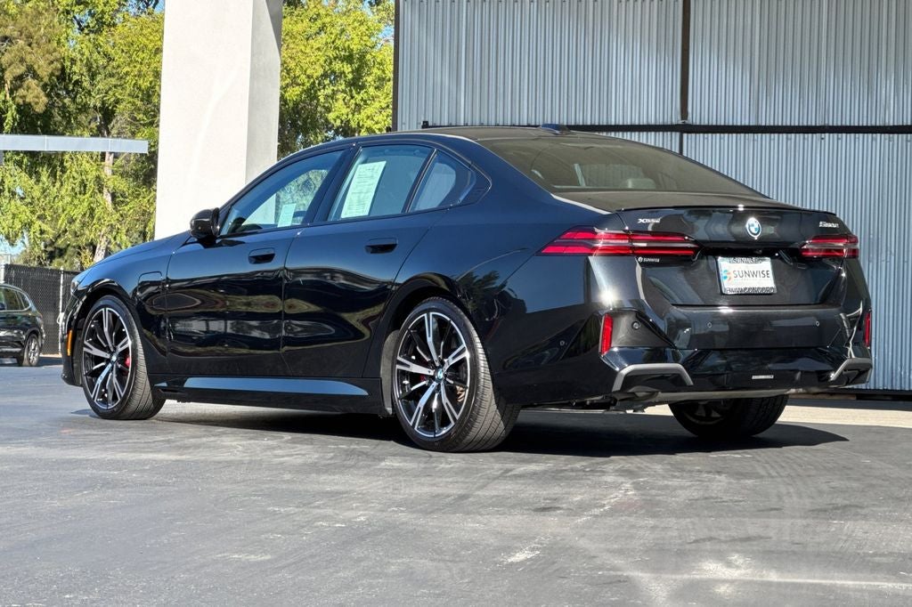 2026 BMW 5 Series 550e xDrive