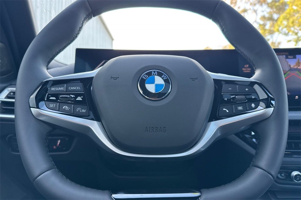 2026 BMW 3 Series 330i