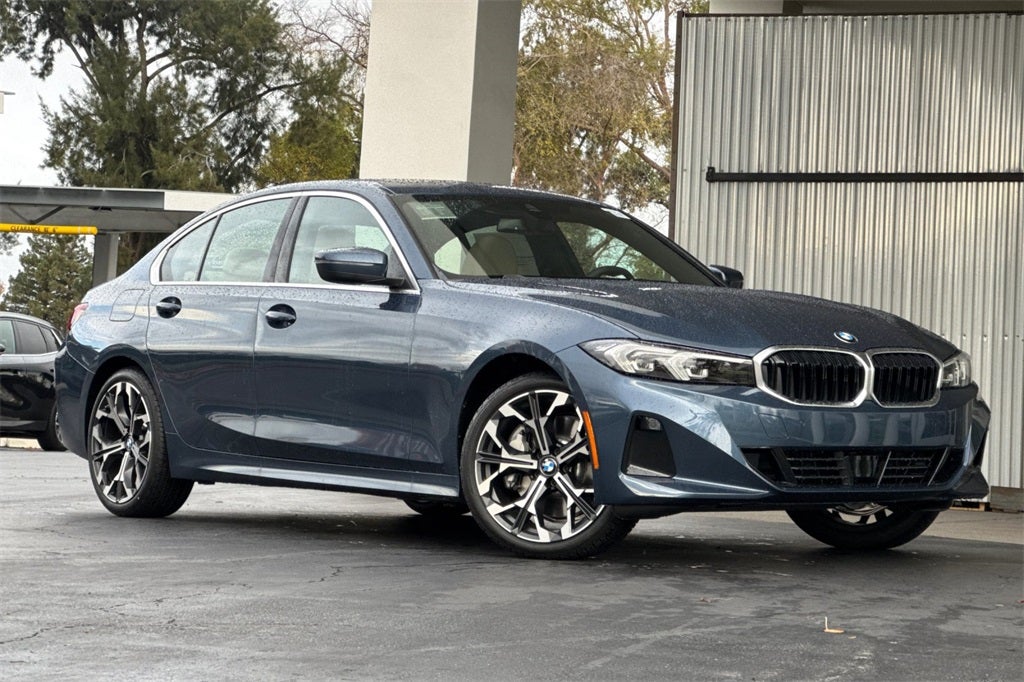 2026 BMW 3 Series 330i