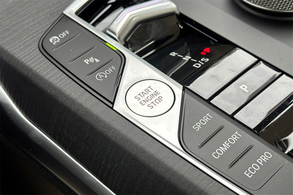 2026 BMW 3 Series 330i