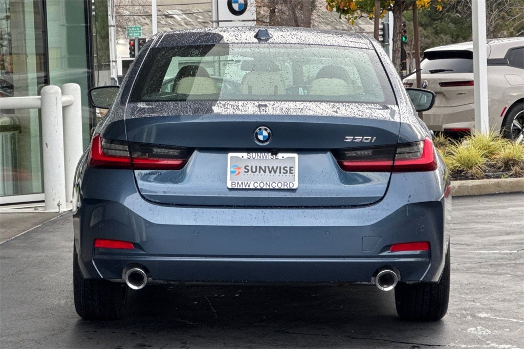 2026 BMW 3 Series 330i