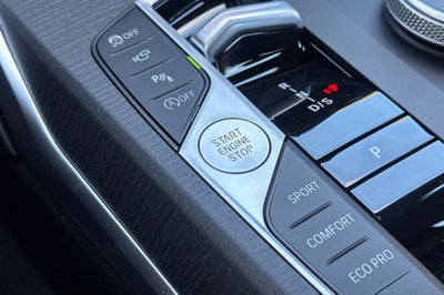 2026 BMW 3 Series 330i
