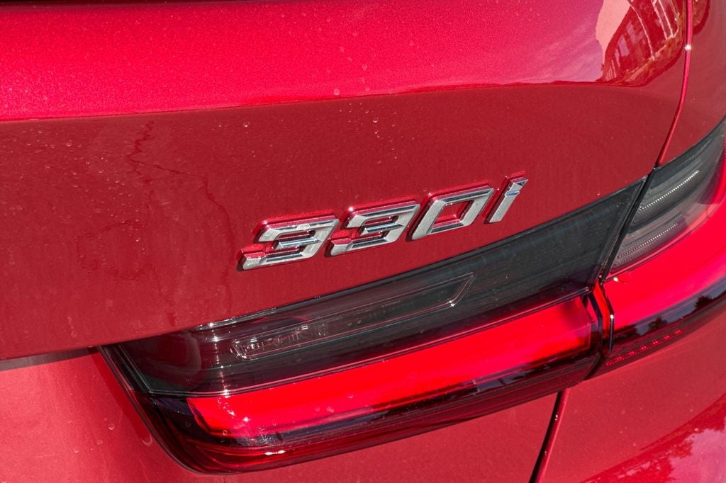 2026 BMW 3 Series 330i