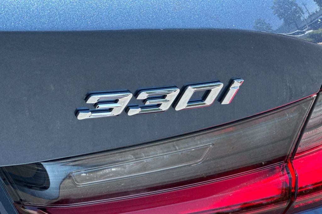 2026 BMW 3 Series 330i
