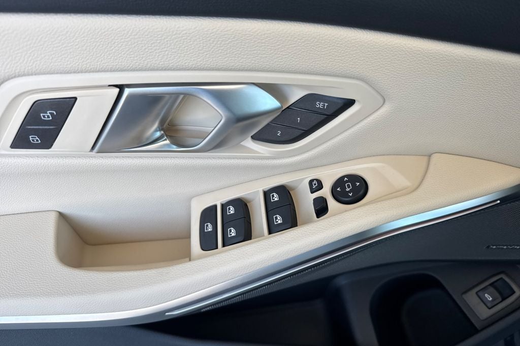 2026 BMW 3 Series 330i